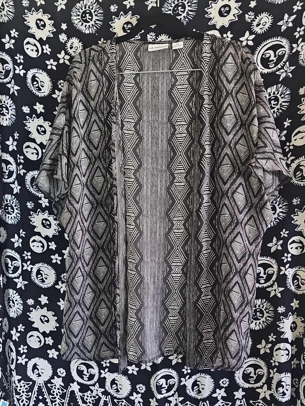 Liz Claiborne Black and White Geometric Kimono Cardigan